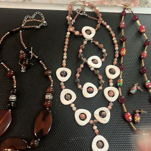 Handmade jewelry  - Picture 4 of 6